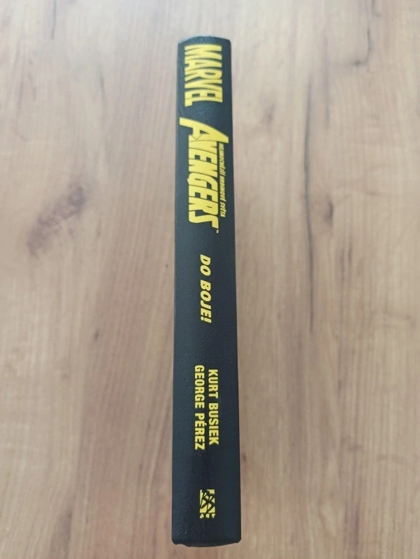 KURT BUSIEK, MARK WAID, JOHN OSTRANDER, JOE EDKINS, LEN KAMINSKI - Avengers - nejmocnější hrdinové světa: Do boje!