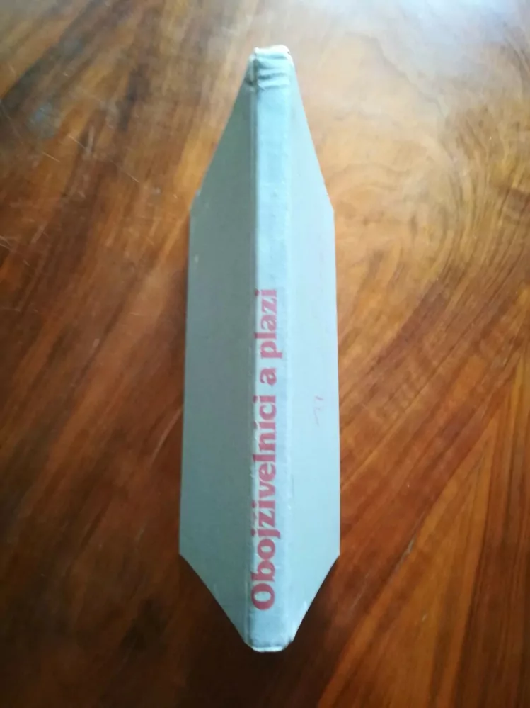 JURIJ DMITRIJEV - Obojživelníci a plazi známí i neznámí, pronásledovaní, chránění