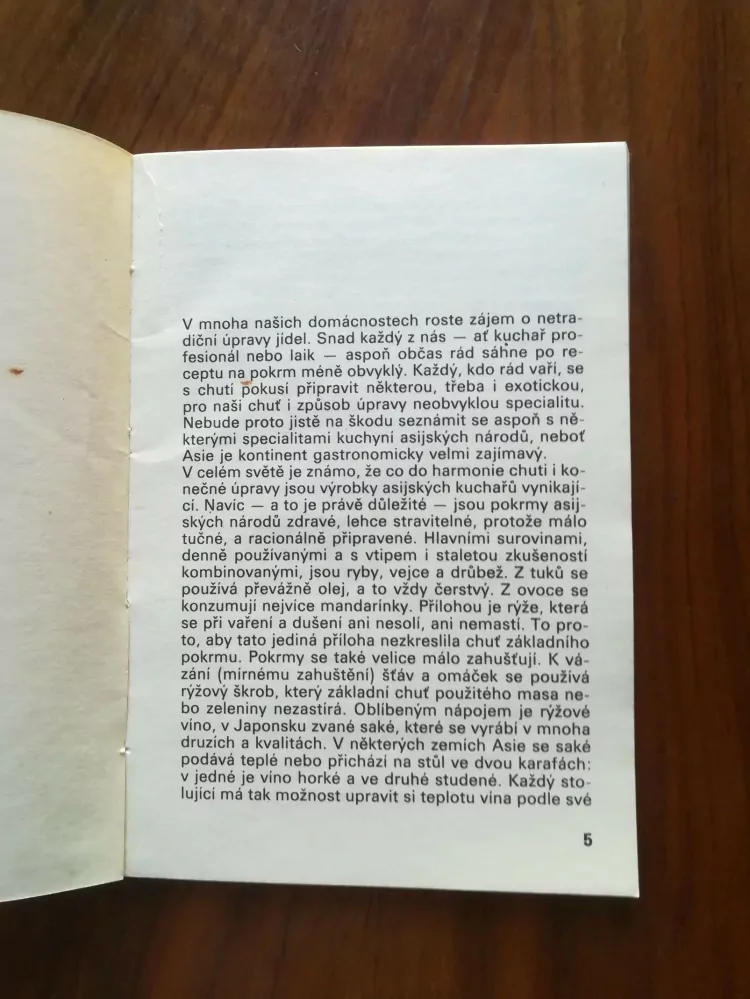 JAROSLAV ZAHÁLKA - 100 a 1 asijských jídel