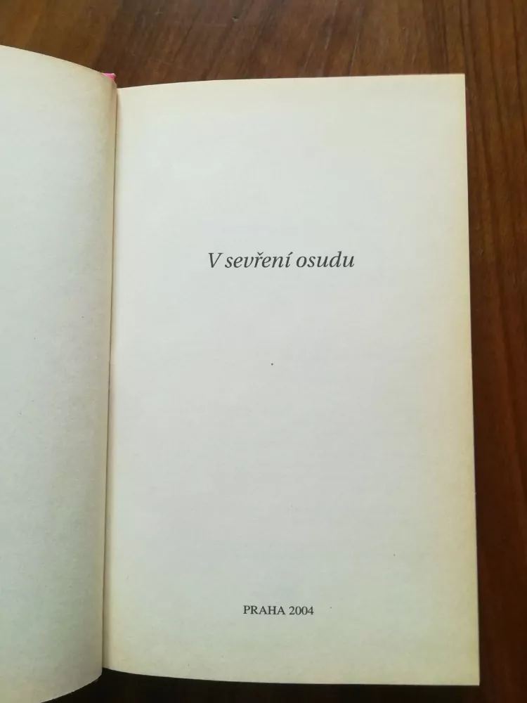 JAROSLAVA HOFMANOVÁ - V sevření osudu
