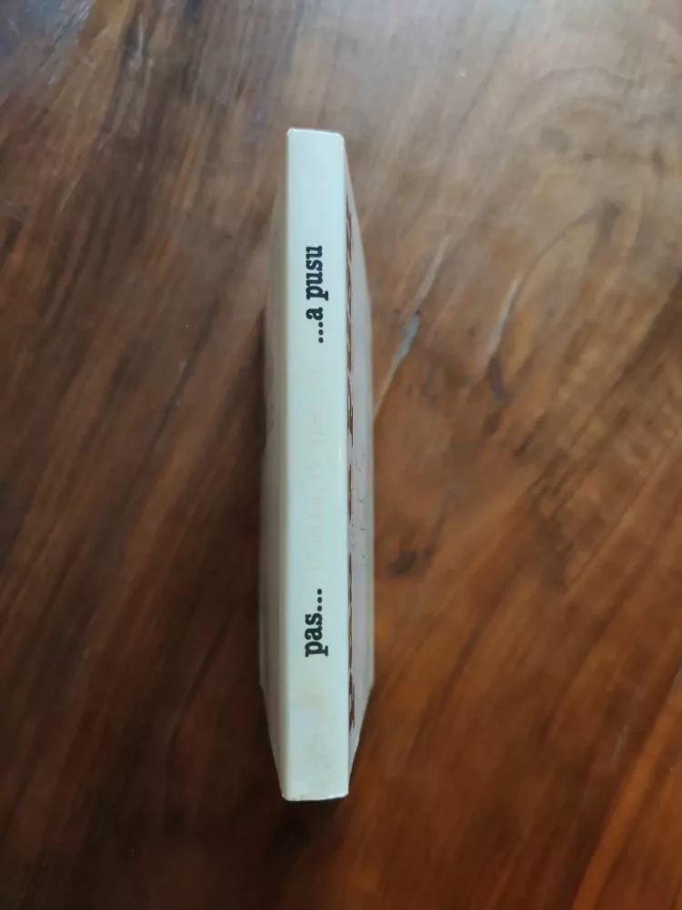 JAROSLAV ŠTRUNC - Pas a pusu