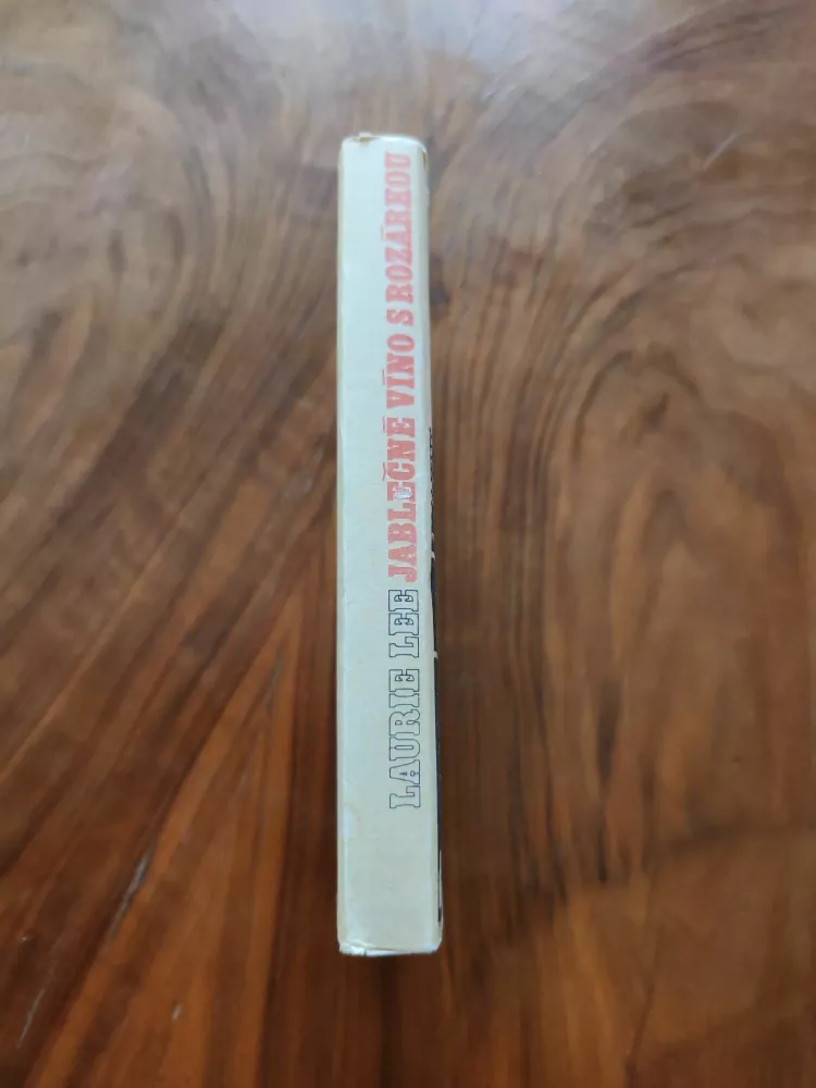 LAURIE LEE - Jablečné víno s Rozárkou