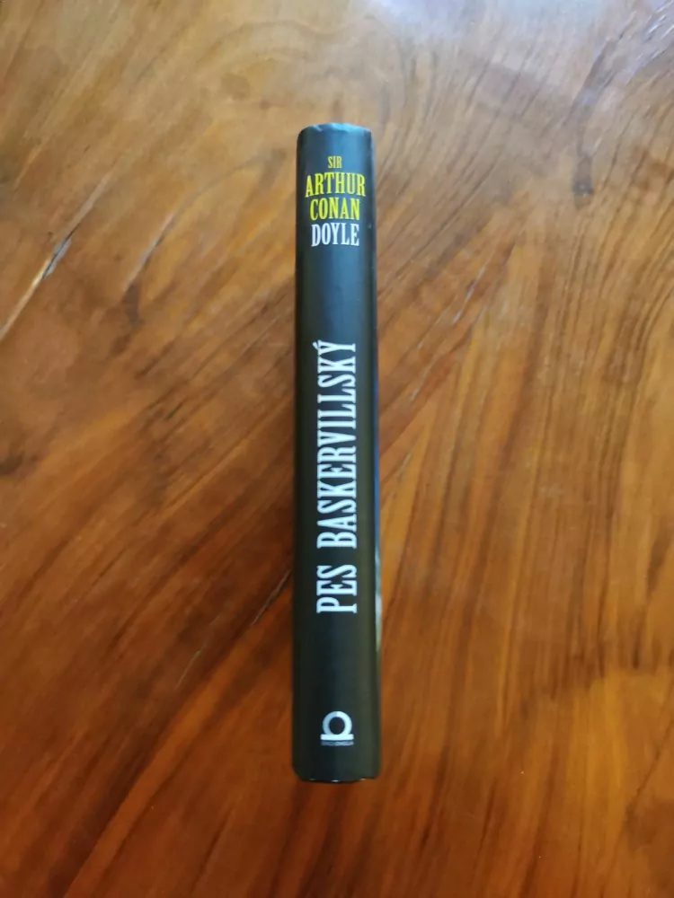 ARTHUR CONAN DOYLE - Pes baskervillský