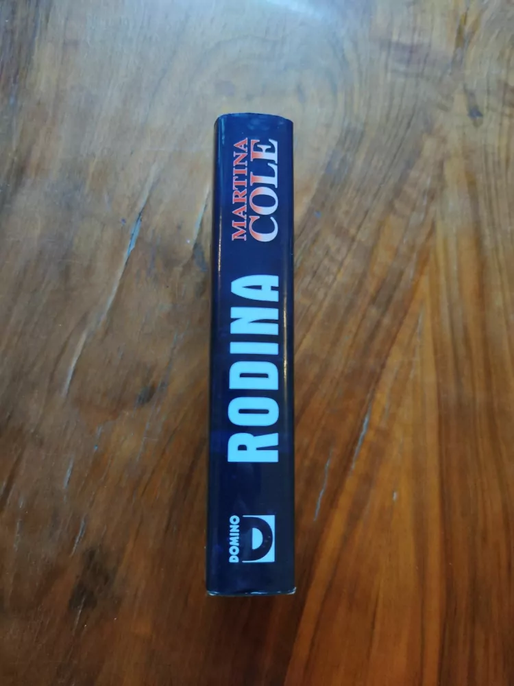 MARTINA COLE - Rodina