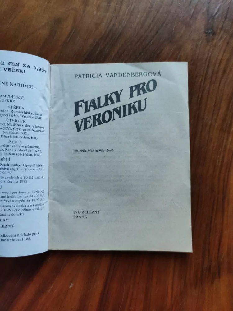 PATRICIA VANDENBERG - Fialky pro Veroniku