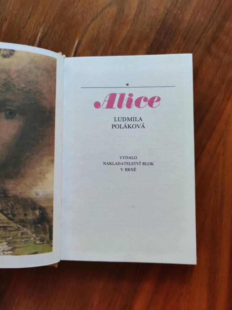 LUDMILA POLÁKOVÁ - Alice