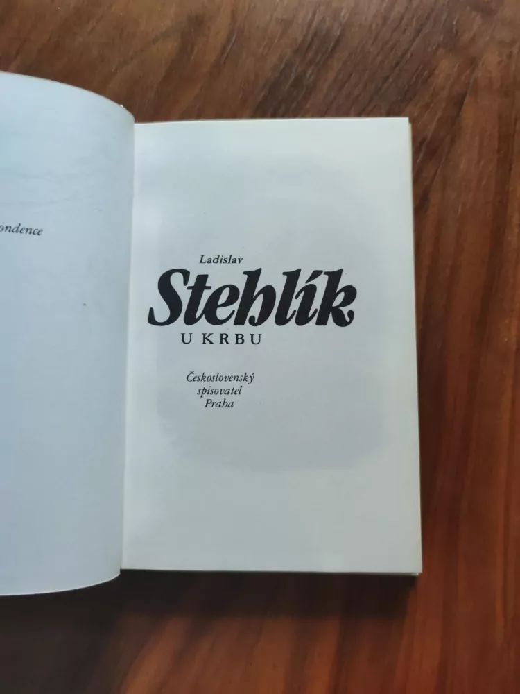 LADISLAV STEHLÍK - U krbu