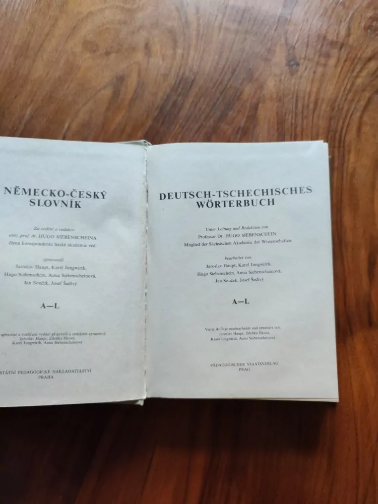 Německo-český slovník I