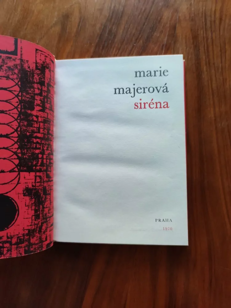 MARIE MAJEROVÁ - Siréna