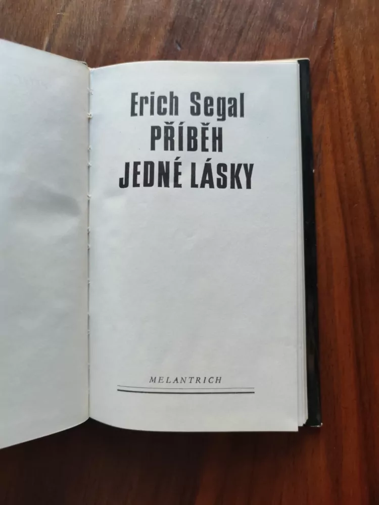 ERICH SEGAL - Příběh jedné lásky