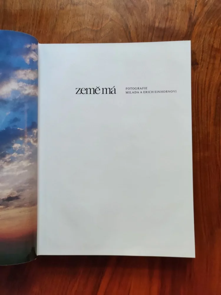 ERICH EINHORN - Země má