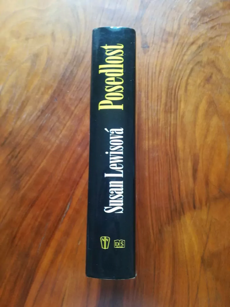 SUSAN LEWIS – Posedlost