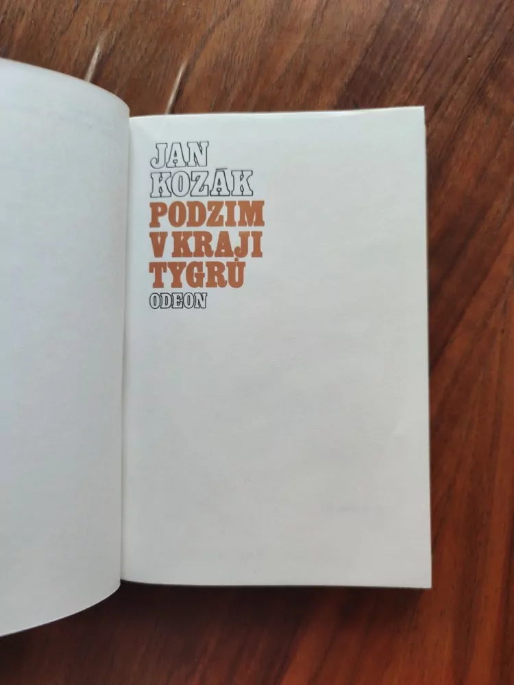 JAN KOZÁK - Podzim v kraji tygrů