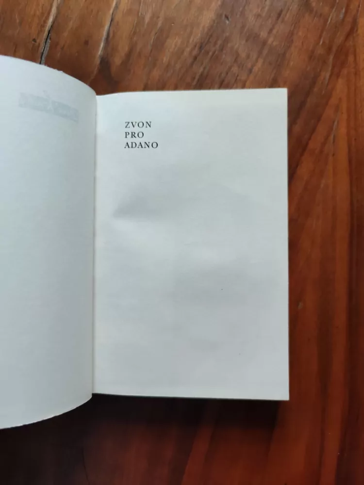 JOHN HERSEY - Zvon pro Adano