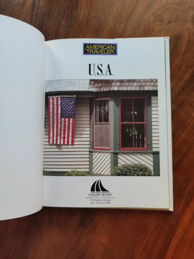 PAMELA THOMAS - U.S.A. (American Traveller)