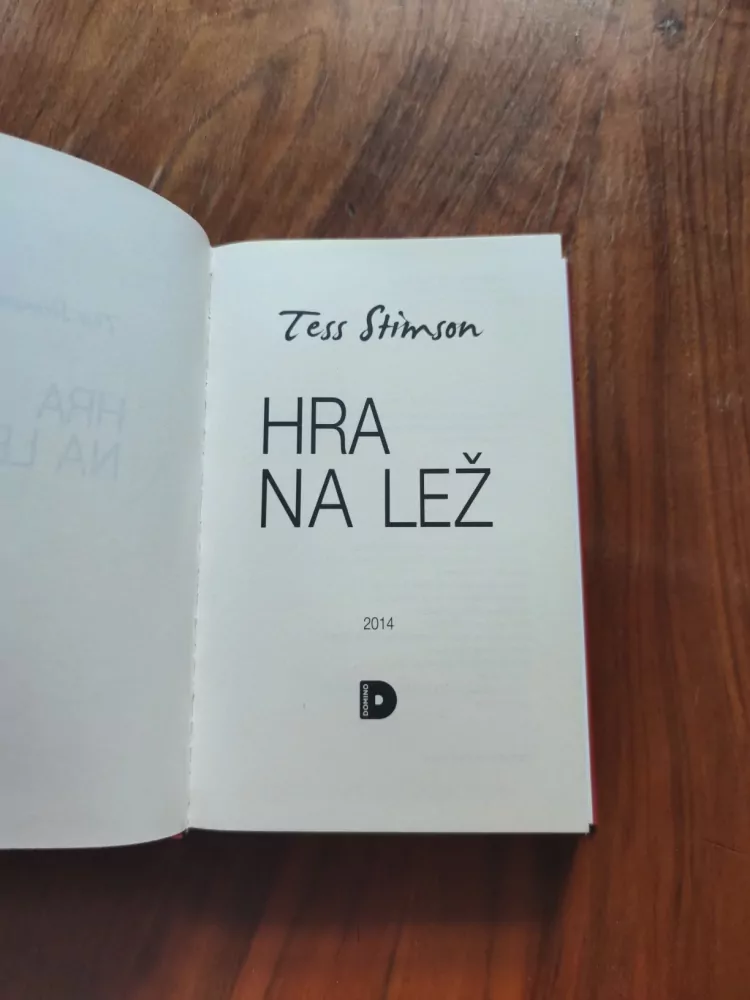 TESS STIMSON - Hra na lež