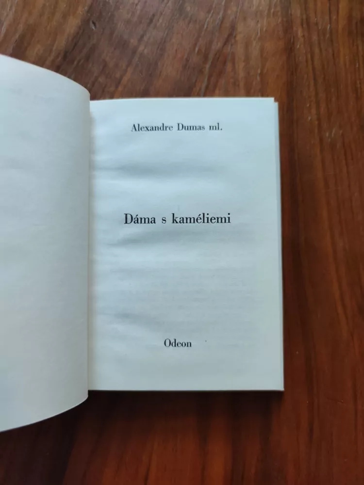ALEXANDRE DUMAS, ml. - Dáma s kaméliemi