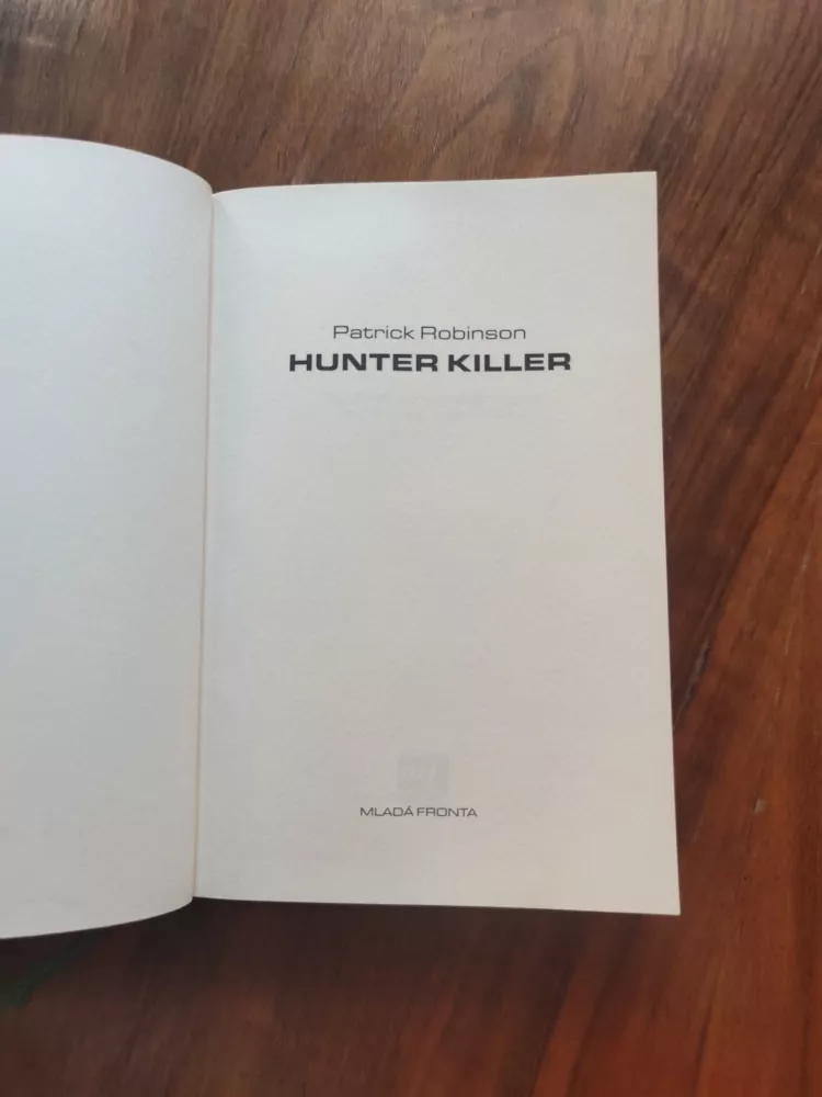 PATRICK ROBINSON -  Hunter Killer