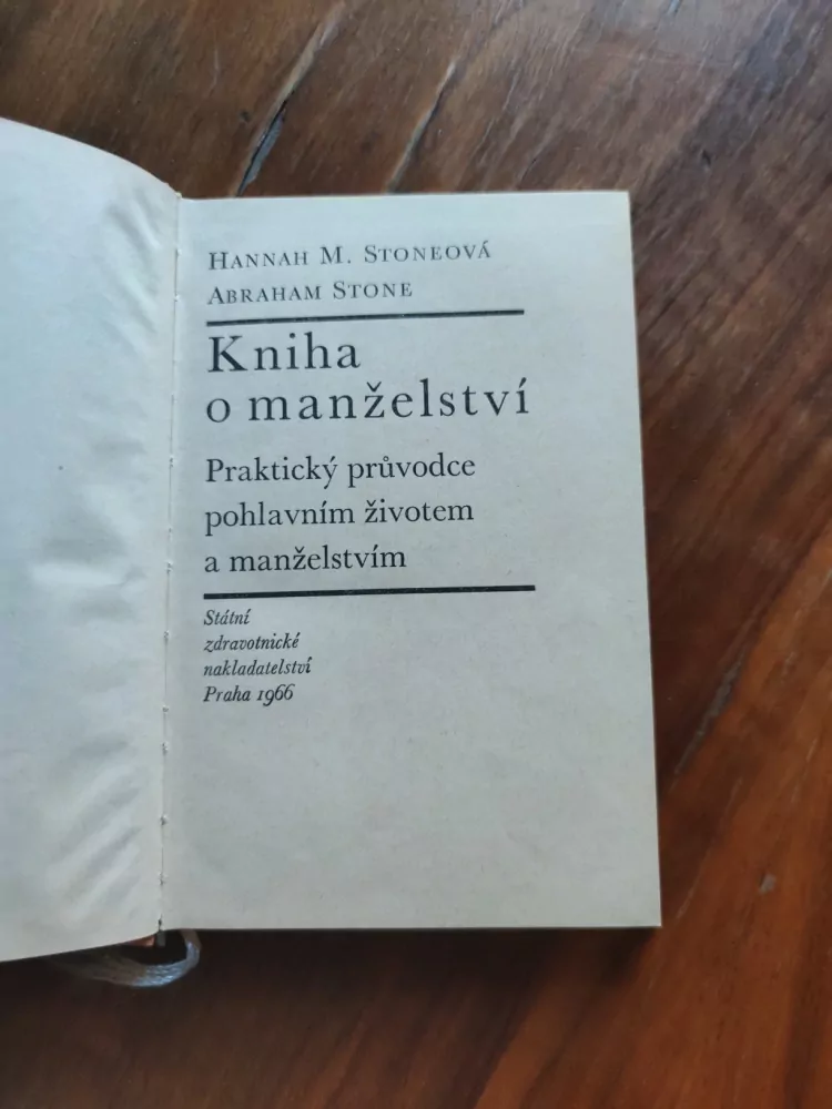 HANNAH MAYER STONE, ABRAHAM STONE - Kniha o manželství
