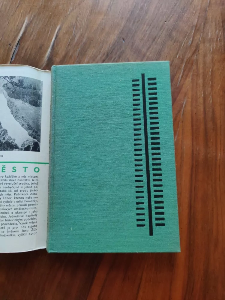 GRAHAM GREENE - Revolver na prodej