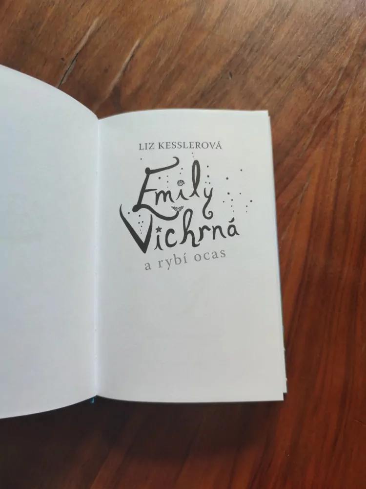 LIZ KESSLER - Emily Vichrná a rybí ocas