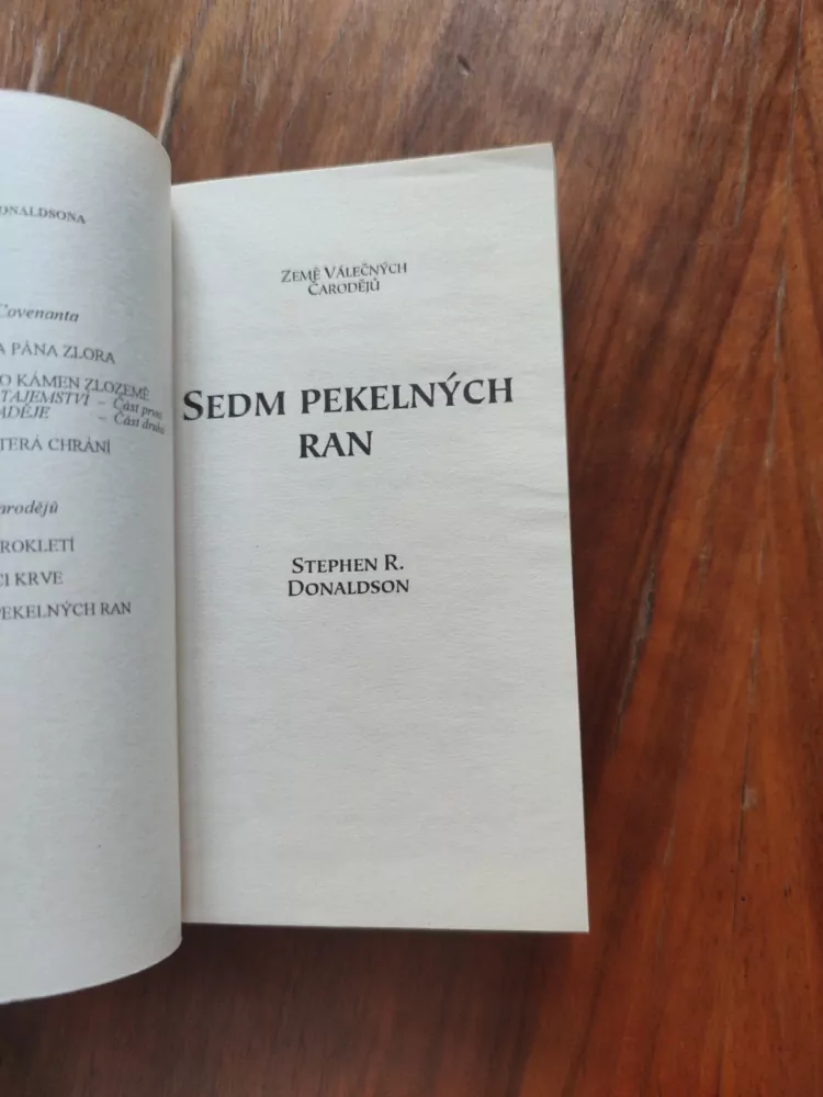 STEPHEN R. DONALDSON - Země válečných čarodějů 3. - Sedm pekelných ran