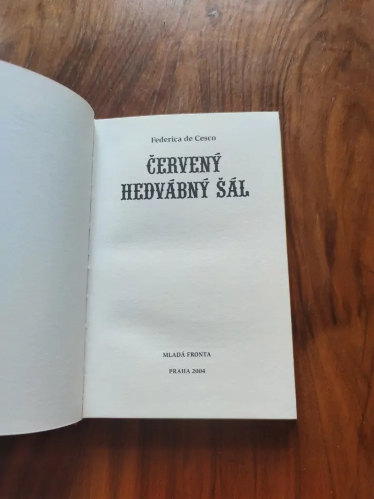 FEDERICA DE CESCO - Červený hedvábný šál