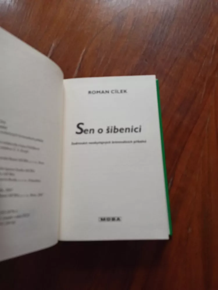 ROMAN CÍLEK - Doteky smrti
