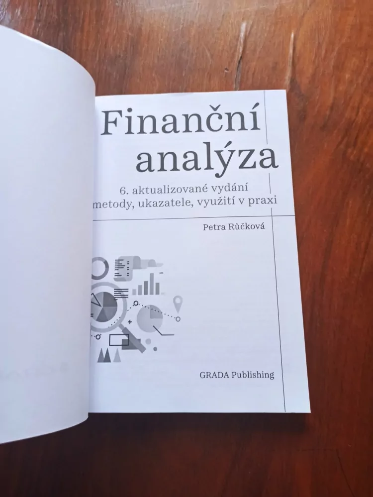 PETRA RŮČKOVÁ - Finanční analýza