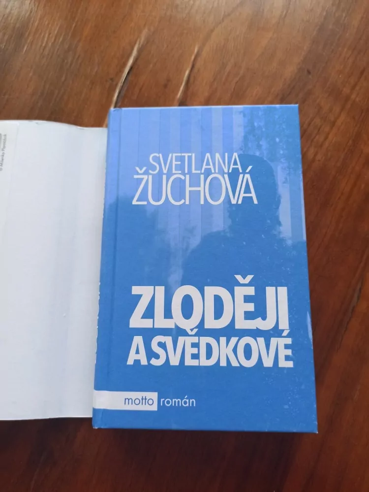 SVETLANA ŽUCHOVÁ - Zloději a svědkové