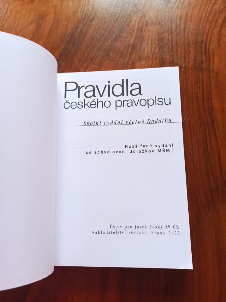PRAVIDLA ČESKÉHO PRAVOPISU - ŠKOLNÍ VYDÁNÍ VČETNĚ DODATKU
