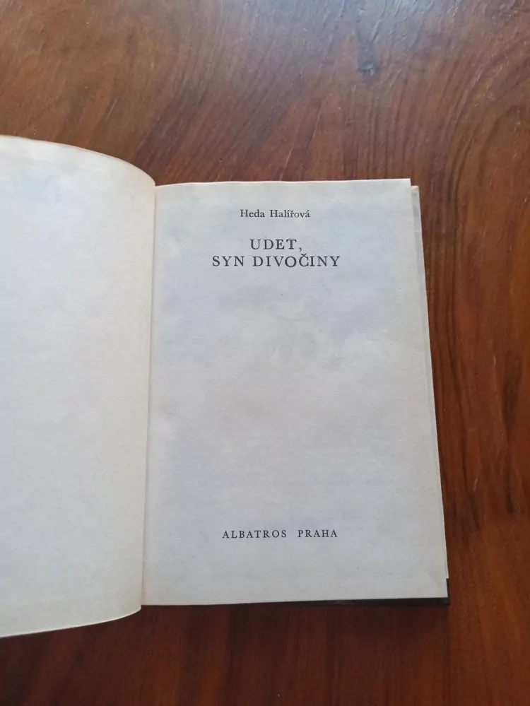 HEDA HALÍŘOVÁ - Udet, syn divočiny