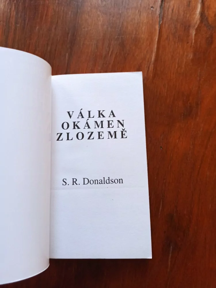 STEPHEN R. DONALDSON - Kroniky Thomase Covenanta 2. - Válka o kámen Zlozemě 2. - Nová naděje