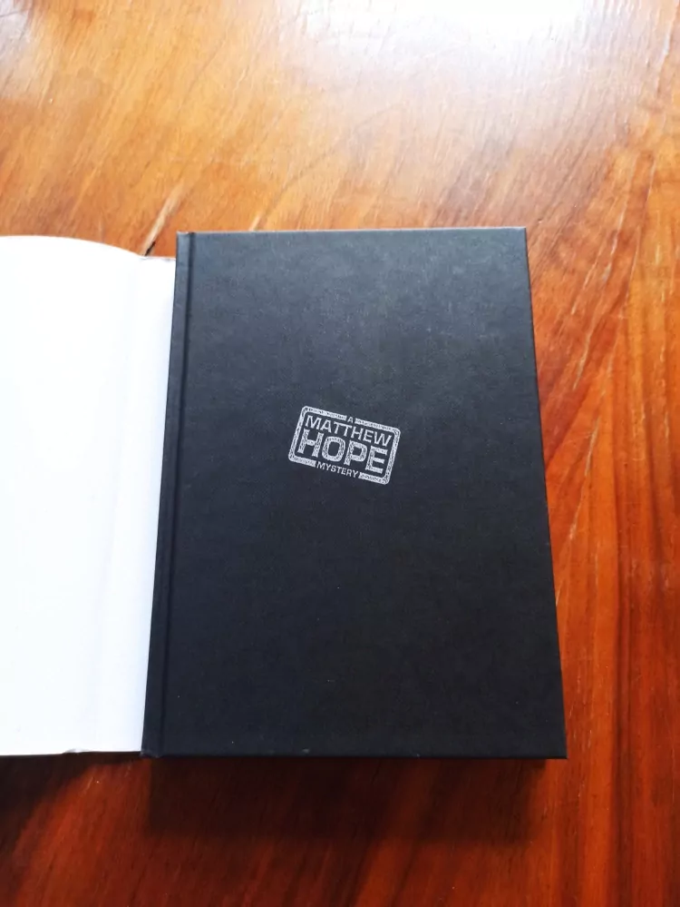 ED McBAIN - Kráska a zvíře