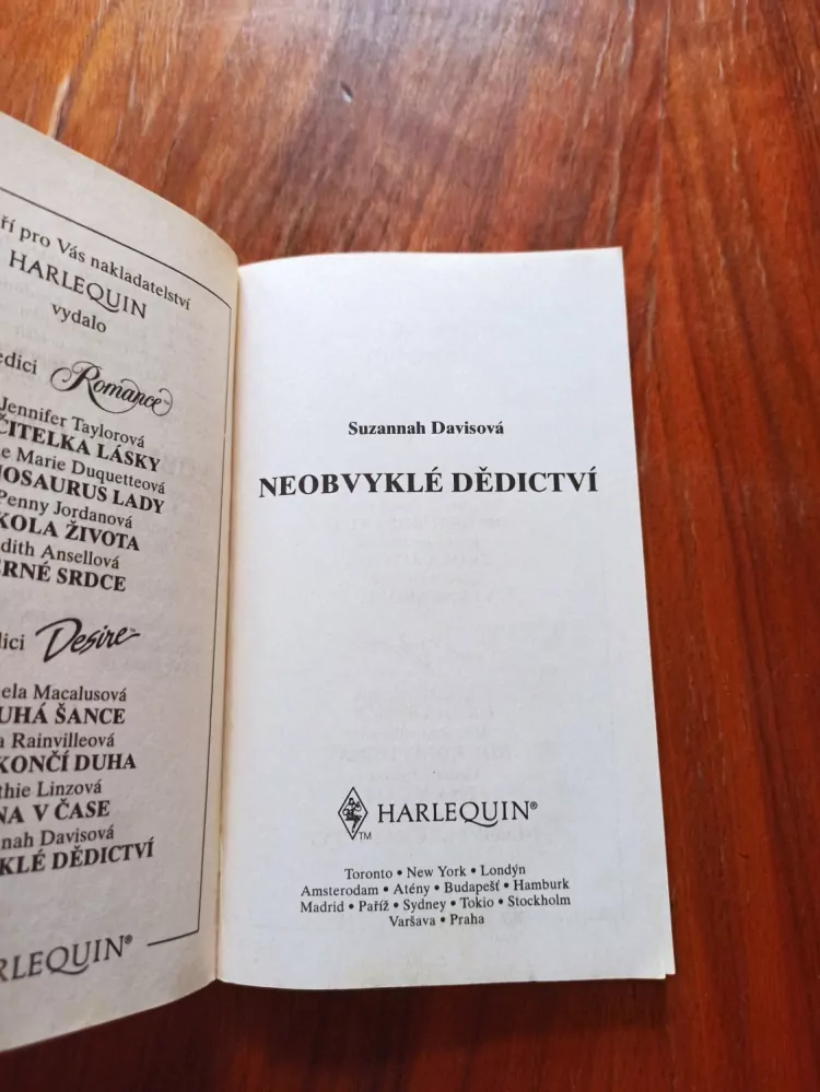 SUZANNAH DAVIS - Neobvyklé dědictví