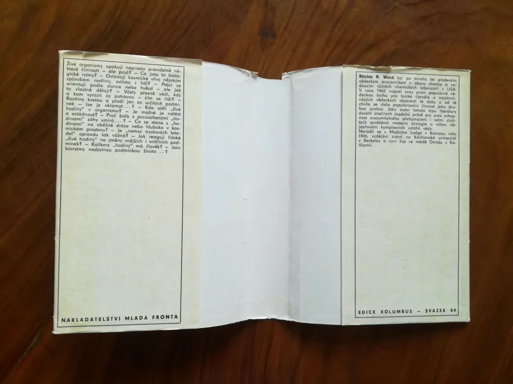 RITCHIE R. WARD - Živé hodiny