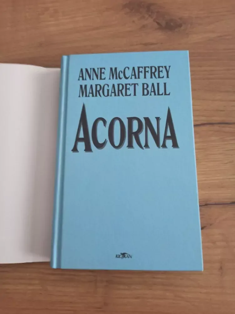 ANNE McCAFFREY, MARGARET BALL - Acorna