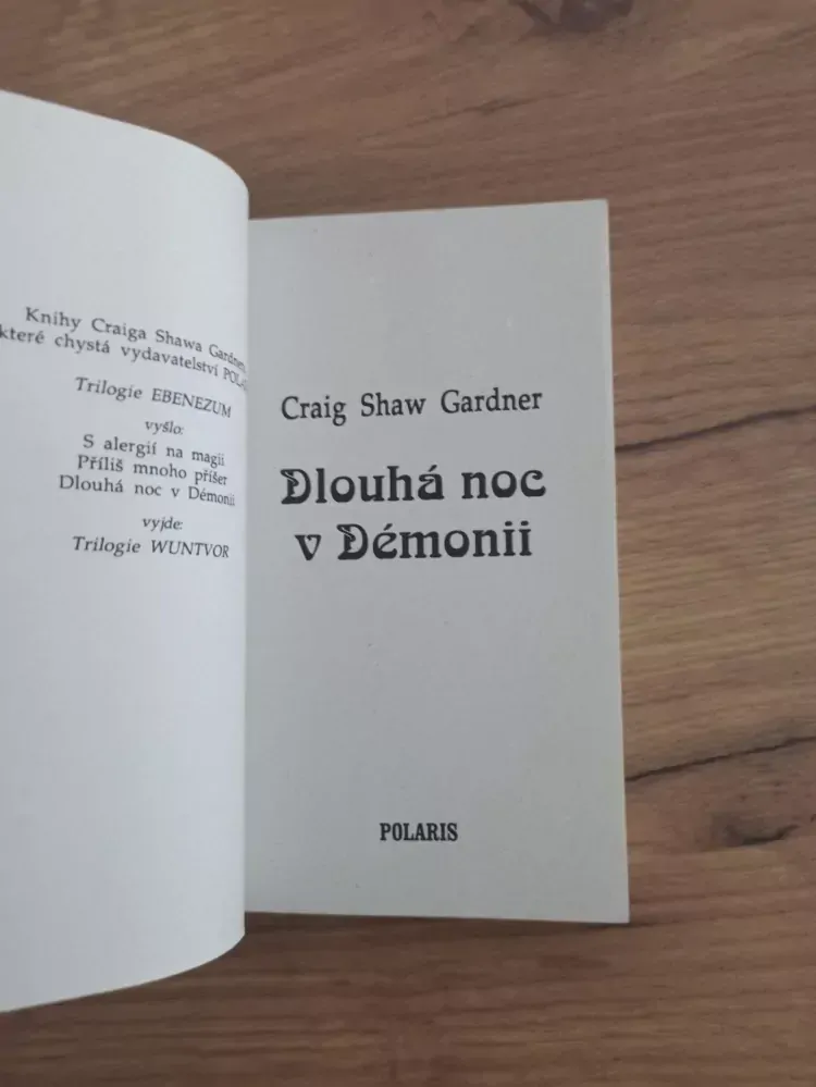 CRAIG SHAW GARDNER - Ebenezum 3. - Dlouhá noc v Démonii