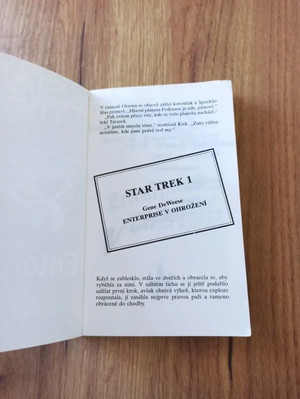 GENE DEWEESE - Star Trek: Enterprise v ohrožení