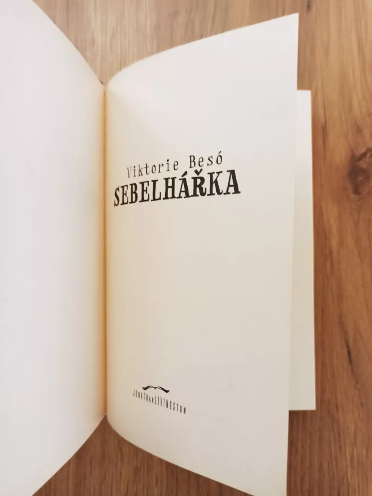 VIKTORIE BESÓ - Sebelhářka