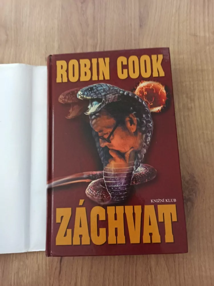 ROBIN COOK - Záchvat