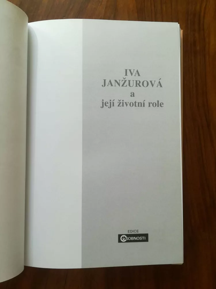ROBERT ROHÁL - Iva Janžurová a její životní role