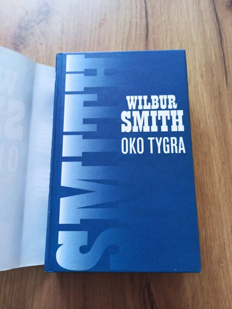 WILBUR SMITH - Oko tygra