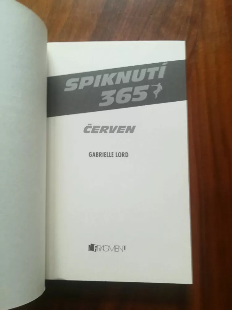 GABRIELLE LORD - Spiknutí 365. – Červen