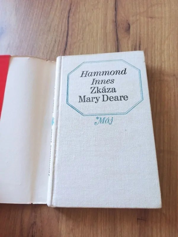 HAMMOND INNES - Zkáza Mary Deare