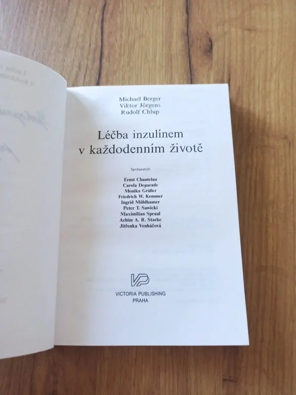 MICHAEL BERGER, VIKTOR JÖRGENS, RUDOLF CHLUP - Léčba inzulínem v každodenním životě
