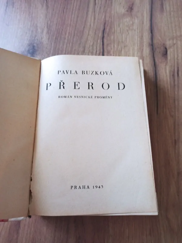 PAVLA BUZKOVÁ - Přerod: román vesnické proměny
