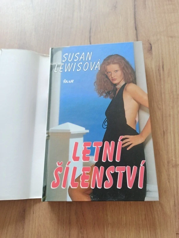 SUSAN LEWIS - Letní šílenství