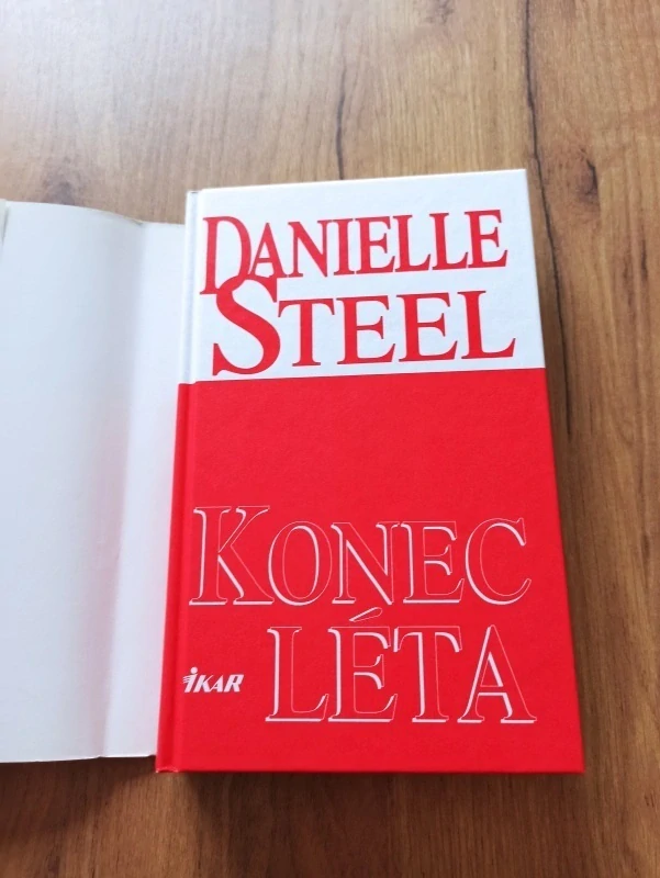 DANIELLE STEEL - Konec léta