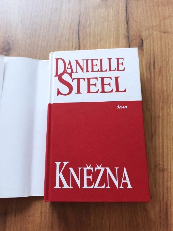 DANIELLE STEEL - Kněžna
